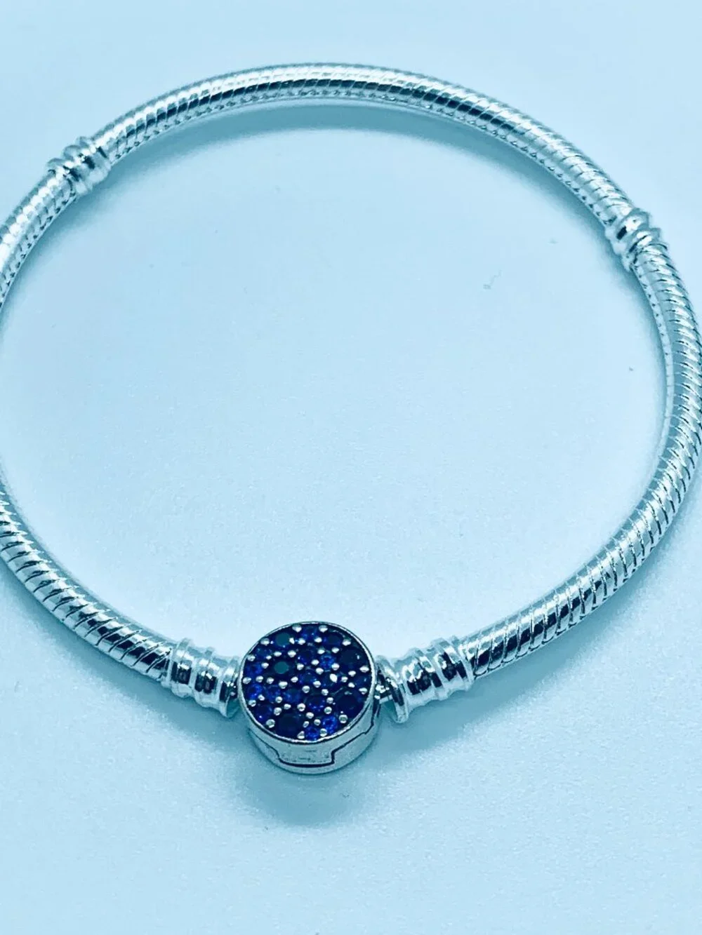 Pandora Moments Snake Chain Bracelet - Picture 2 of 4